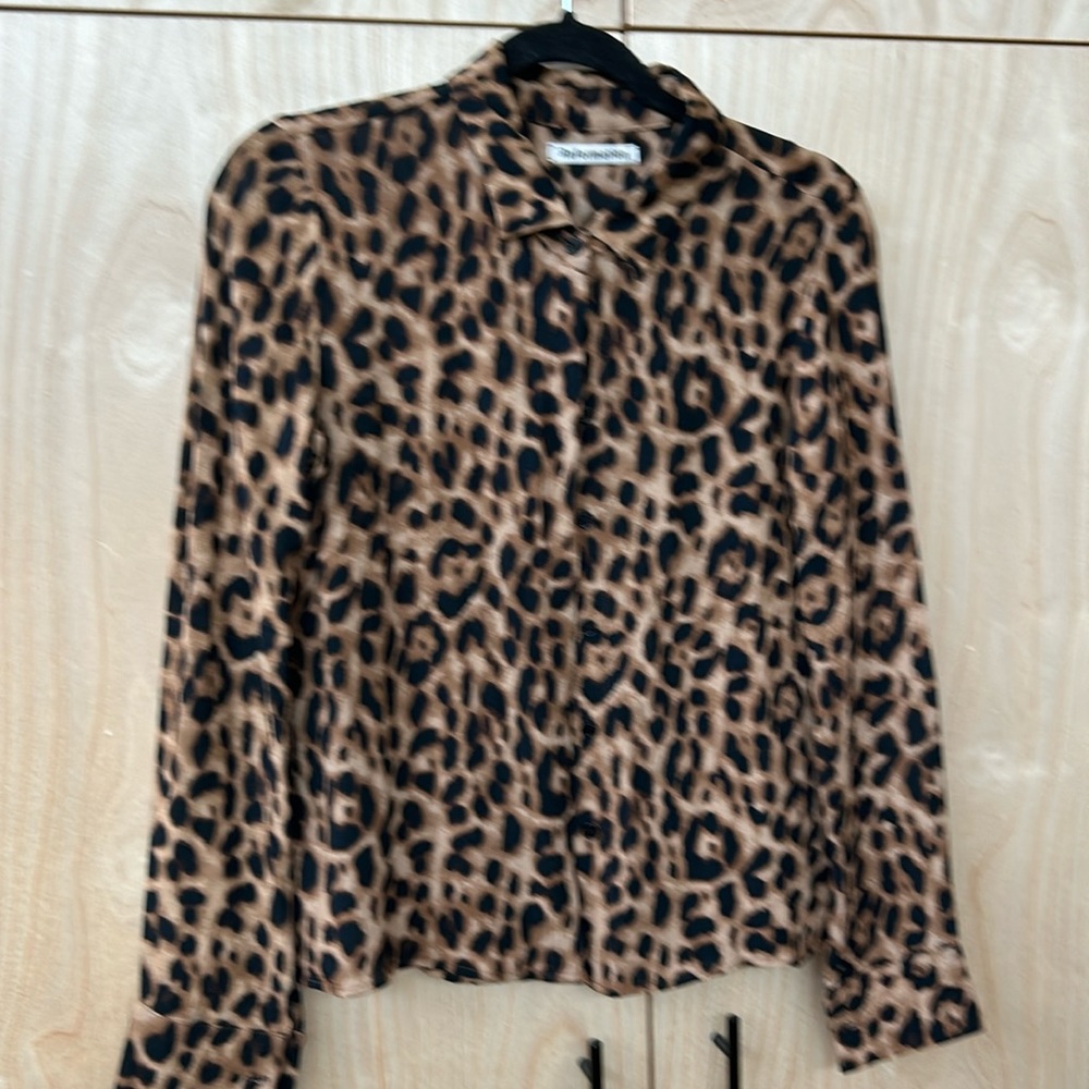 Reformation leopard print blouse small EUC